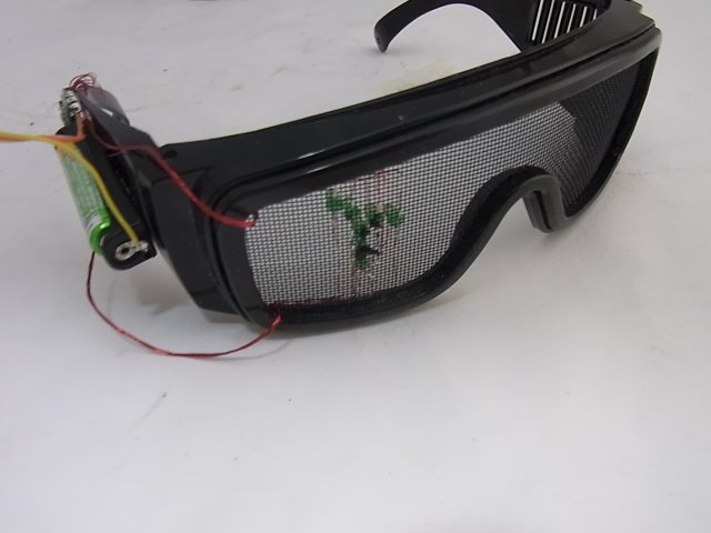 メガネ形の簡易AR HMD