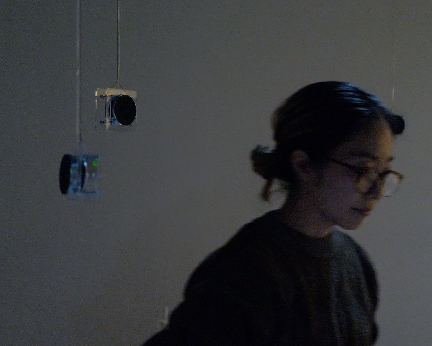 できるだけ合わせず、なるべくすれ違う の作品画像