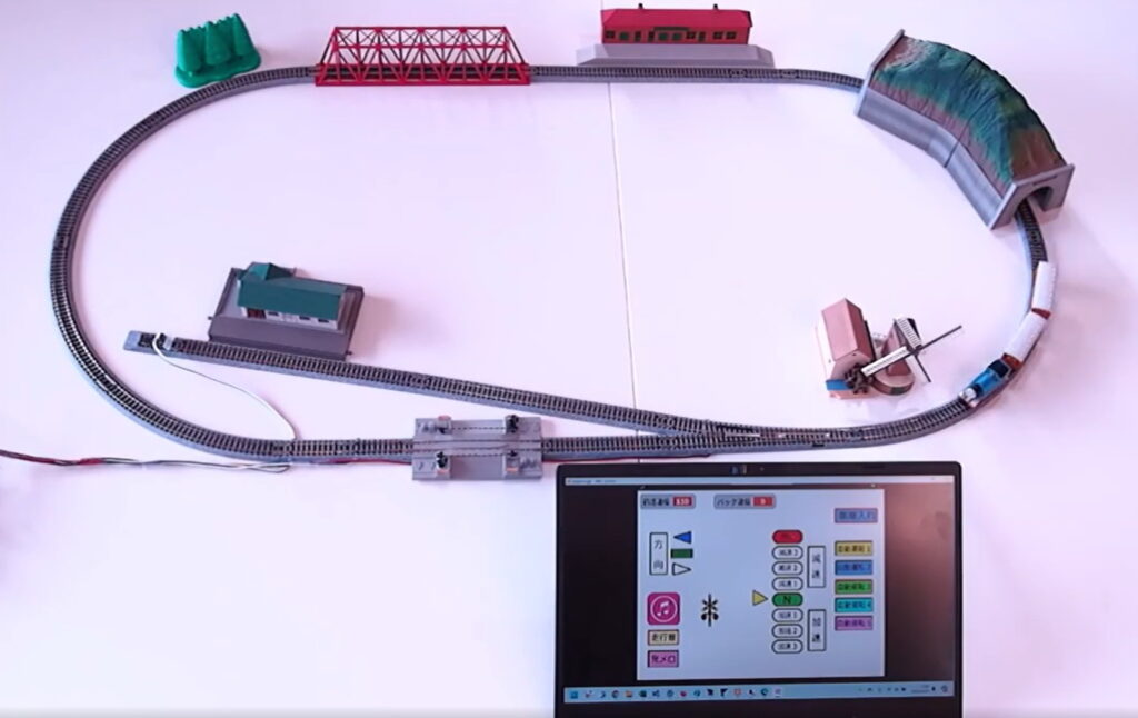 ラズベリーパイを応用したNゲージ車両の手動・自動制御システム